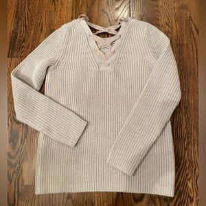 Banana Republic Cable Knit Back ‘V’ Lace-Up Detail Sweater.